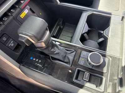 2023 Toyota Tundra 4WD 4WD Limited CrewMax 5.5' Bed (Natl)