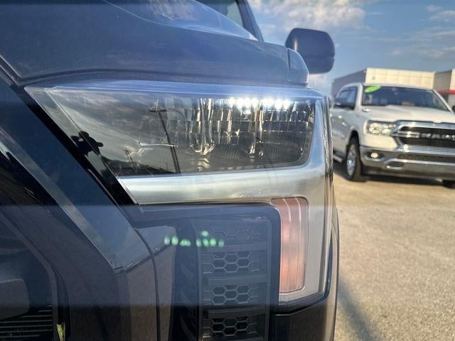 2023 Toyota Tundra 4WD 4WD SR5 CrewMax 5.5' Bed (SE)