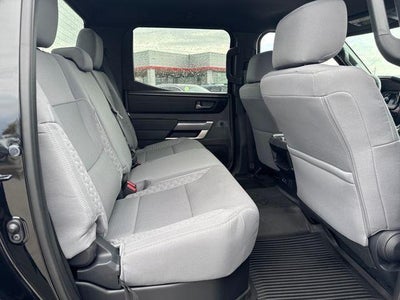 2025 Toyota Tundra 4WD 4WD SR5 CrewMax 5.5' Bed (SE)