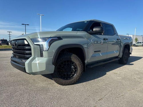 2026 Toyota Tundra 4WD 4WD SR5 CrewMax 5.5' Bed (SE)