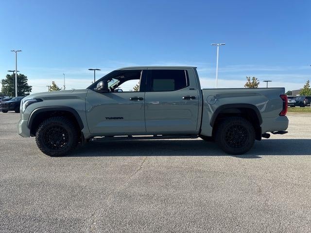 2026 Toyota Tundra 4WD 4WD SR5 CrewMax 5.5' Bed (SE)
