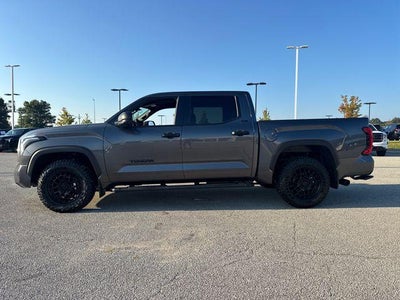 2026 Toyota Tundra 4WD 4WD SR5 CrewMax 5.5' Bed (SE)