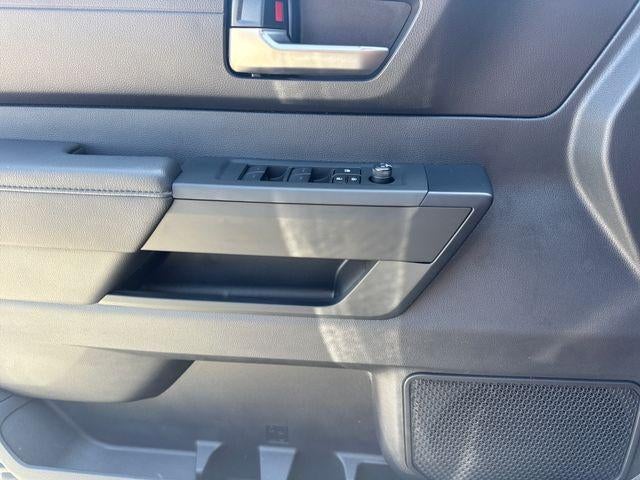 2026 Toyota Tundra 4WD 4WD SR5 CrewMax 5.5' Bed (SE)