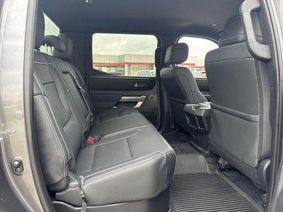 2026 Toyota Tundra 4WD 4WD SR5 CrewMax 5.5' Bed (SE)