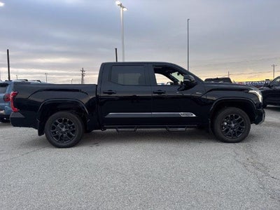 2026 Toyota Tundra 4WD 4WD Platinum CrewMax 5.5' Bed (Natl)