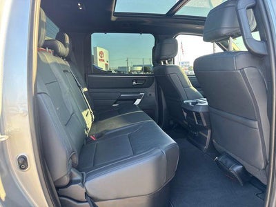 2023 Toyota Tundra 4WD 4WD Platinum CrewMax 5.5' Bed (Natl)