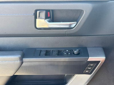 2023 Toyota Tundra 4WD 4WD Platinum CrewMax 5.5' Bed (Natl)