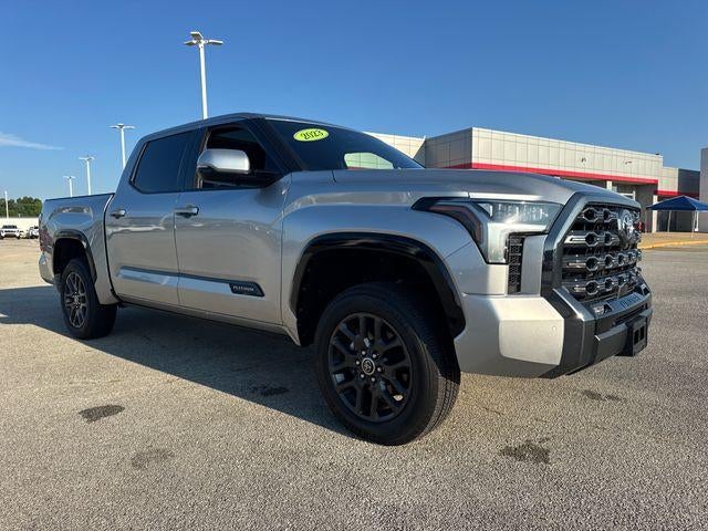 2023 Toyota Tundra 4WD 4WD Platinum CrewMax 5.5' Bed (Natl)