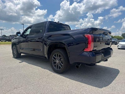 2023 Toyota Tundra 4WD 4WD Platinum Hybrid CrewMax 5.5' Bed (Natl)