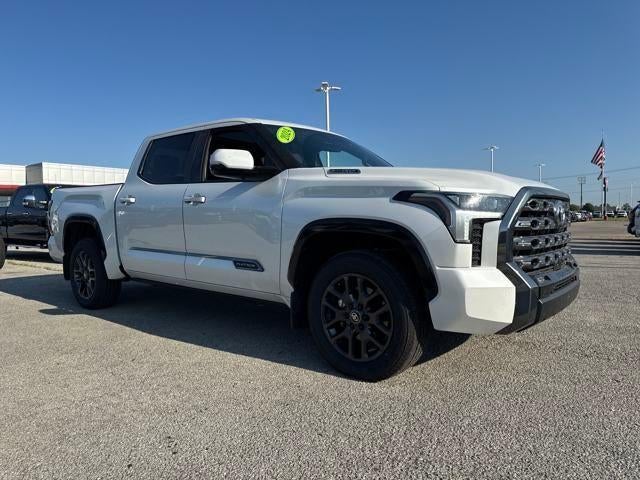 2025 Toyota Tundra 4WD 4WD Platinum Hybrid CrewMax 5.5' Bed (Natl)