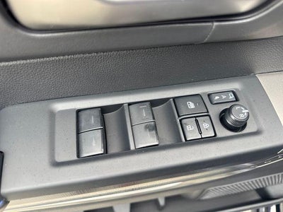 2026 Toyota Tundra 4WD 4WD Platinum CrewMax 5.5' Bed (Natl)