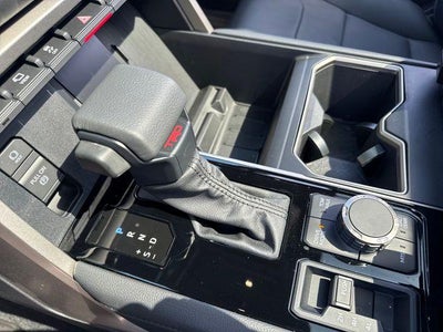 2026 Toyota Tundra 4WD 4WD Limited CrewMax 5.5' Bed (Natl)
