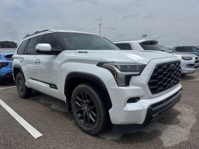 2023 Toyota Sequoia Platinum 4WD (Natl)