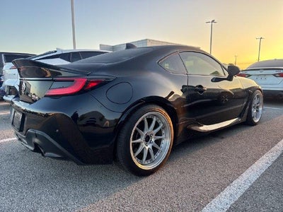 2024 Toyota GR86 Premium Auto (Natl)