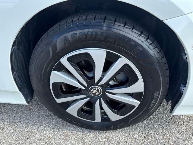 2017 Toyota Prius Prime Plus (Natl)