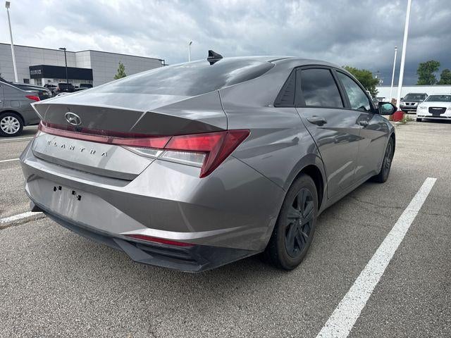 2021 Hyundai ELANTRA SEL IVT