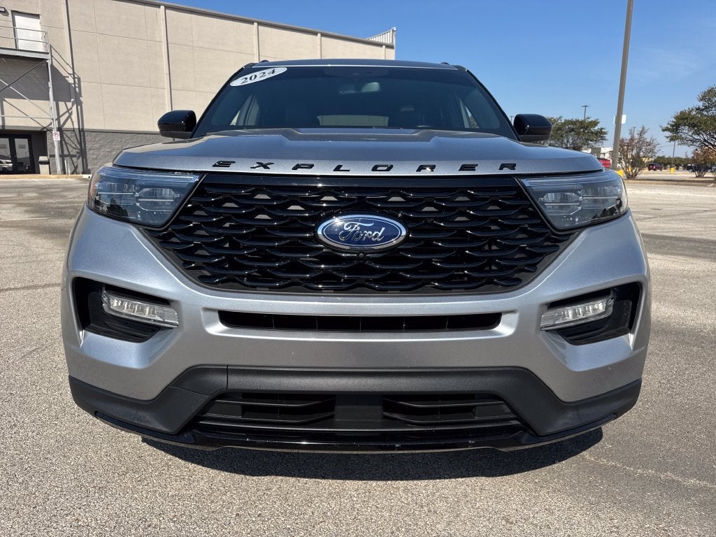 2024 Ford Explorer ST-Line