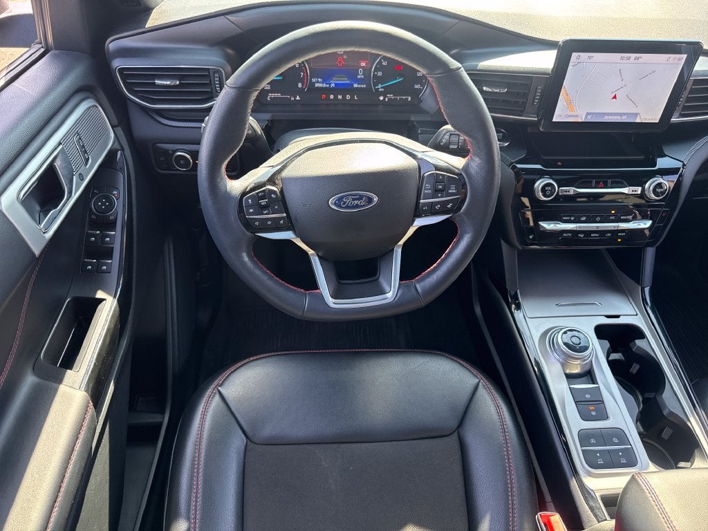 2024 Ford Explorer ST-Line