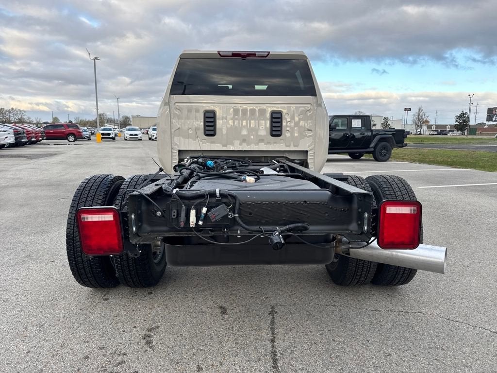 2026 GMC Sierra 3500 HD Chassis Cab Pro