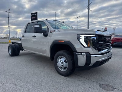 2026 GMC Sierra 3500 HD Chassis Cab Pro