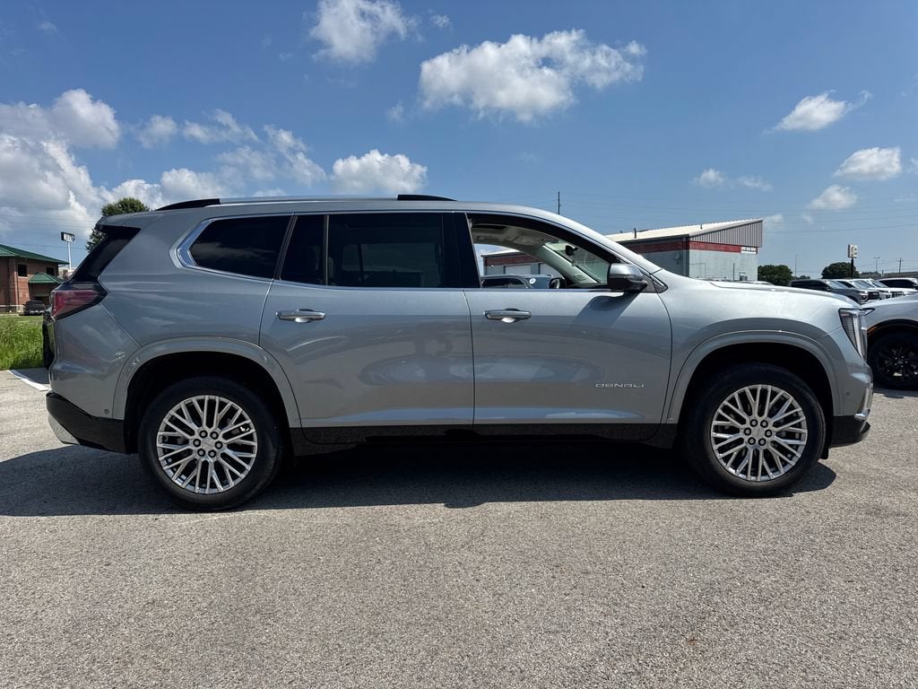 2024 GMC Acadia Denali