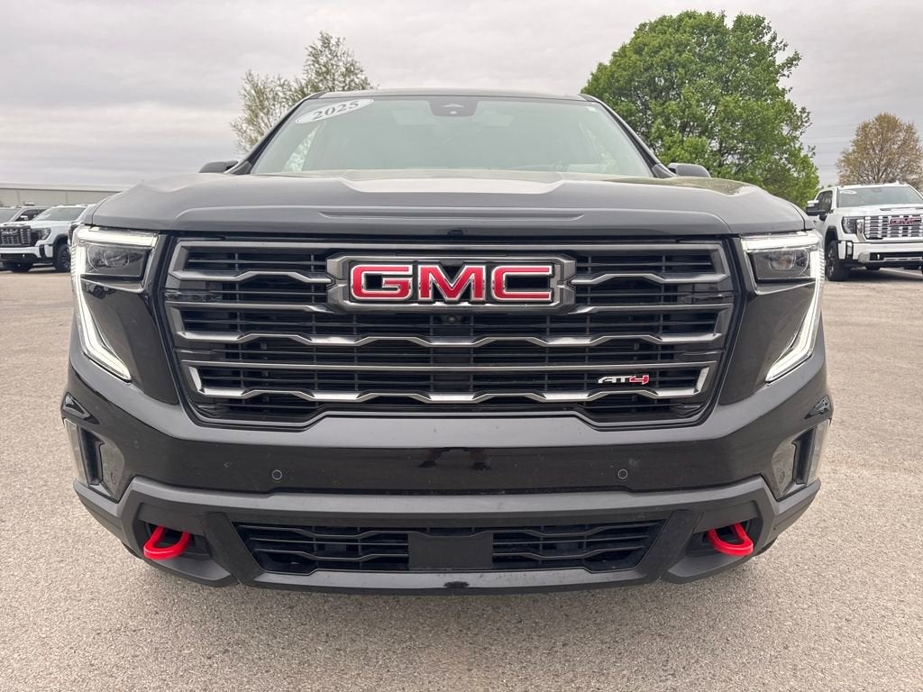 2025 GMC Acadia AT4