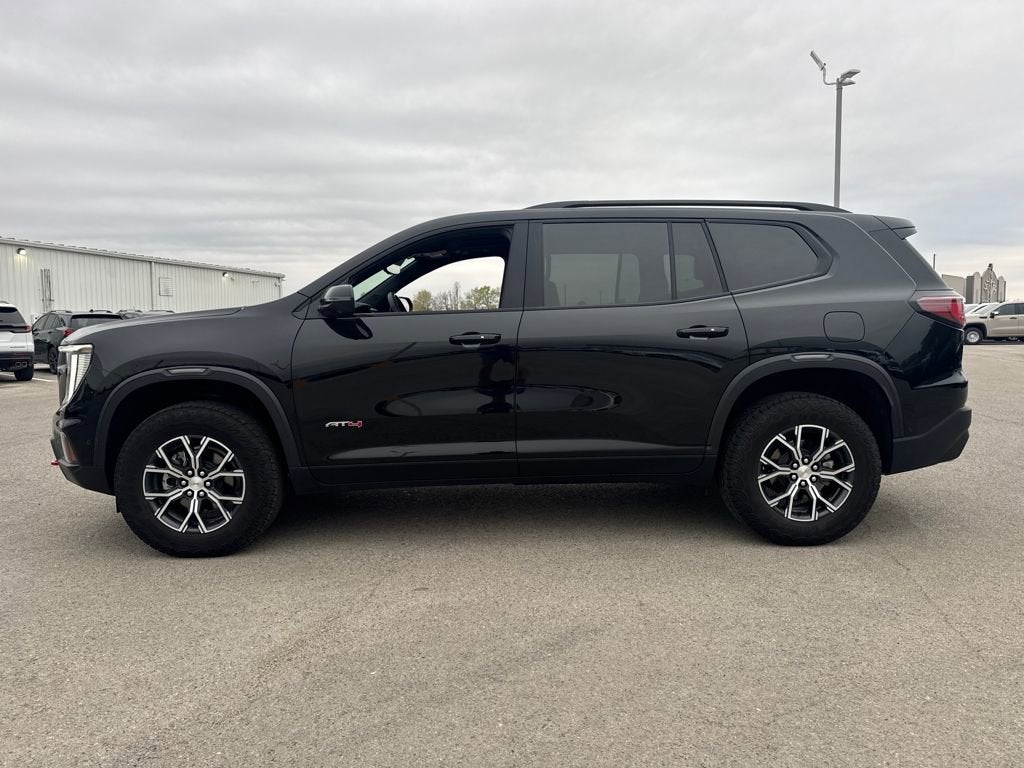 2025 GMC Acadia AT4
