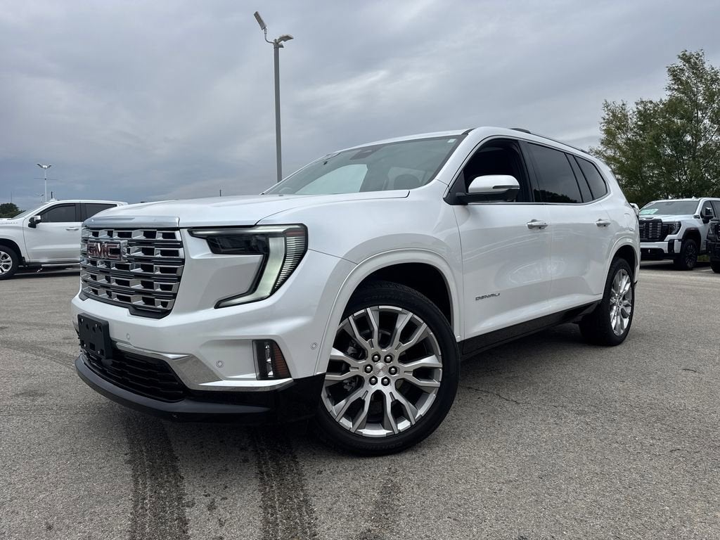 2025 GMC Acadia Denali AWD's photo