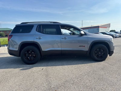 2021 GMC Acadia AT4