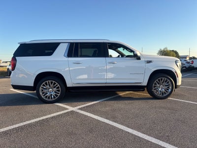 2027 GMC Yukon XL Elevation