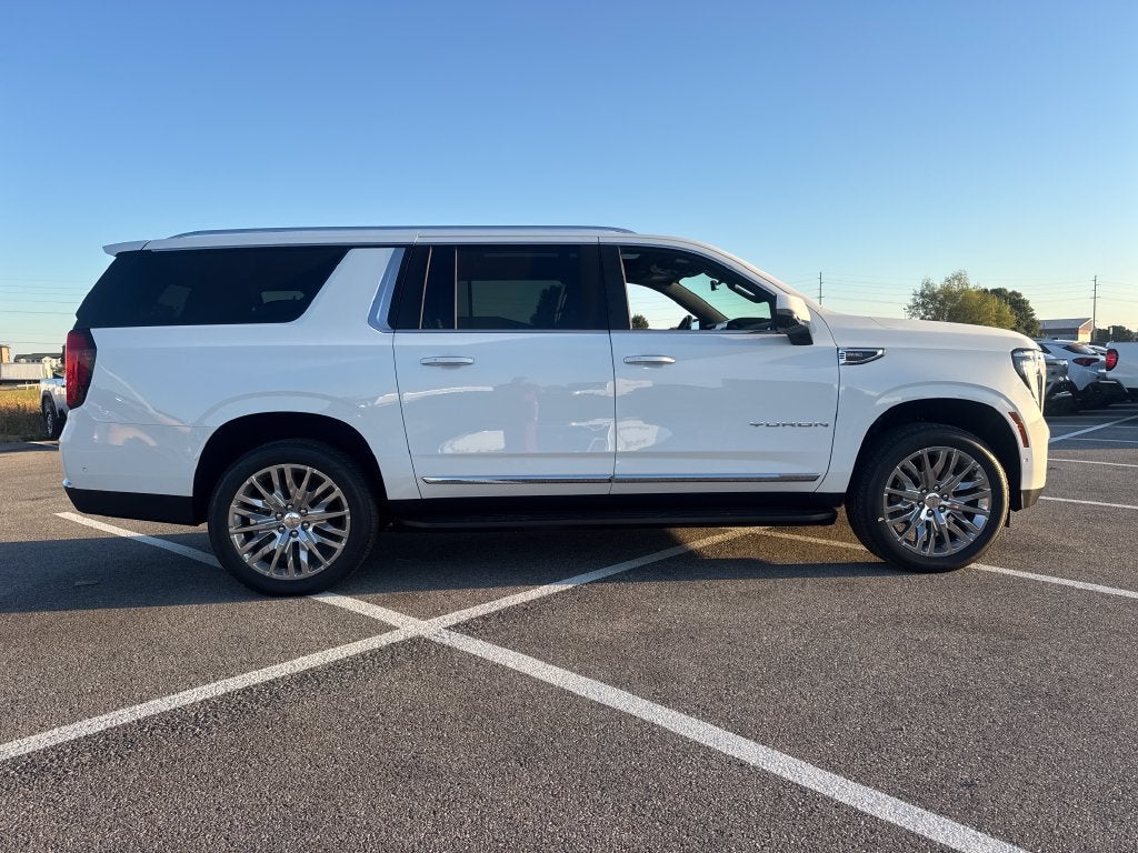 2027 GMC Yukon XL Elevation