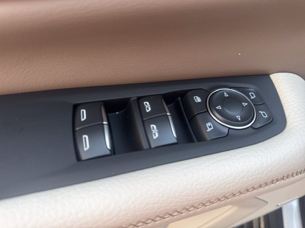2027 GMC Yukon XL Denali