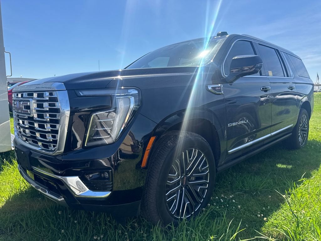 2026 GMC Yukon Denali AWD's photo