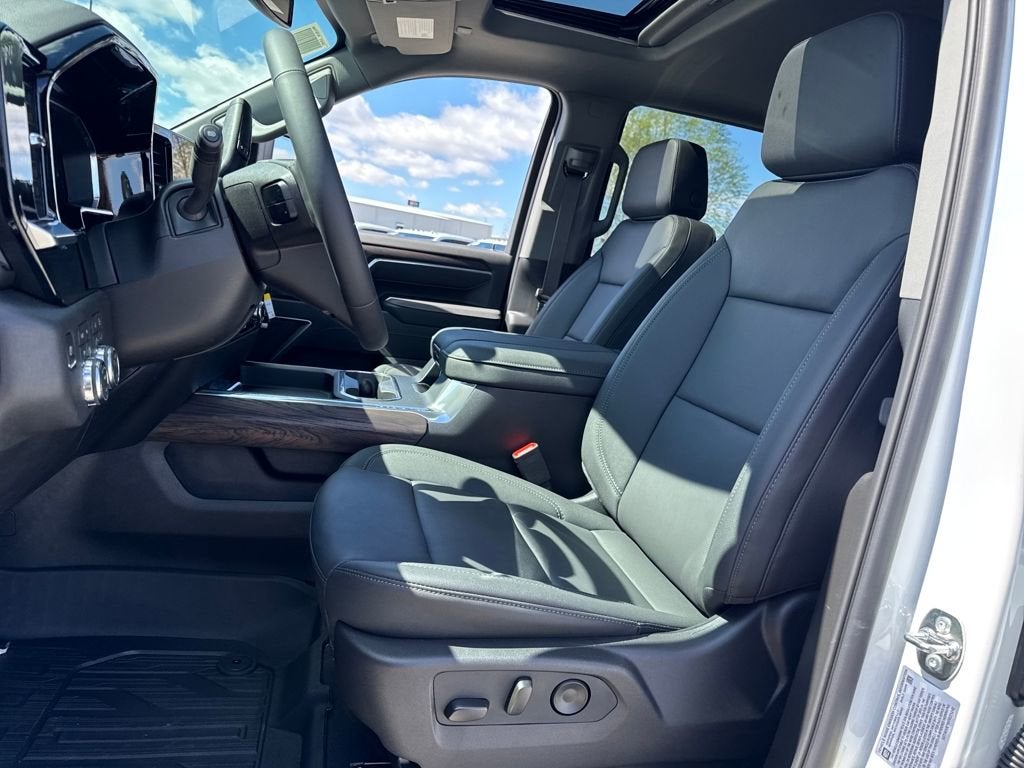 2026 GMC Sierra 3500 HD SLT DRW
