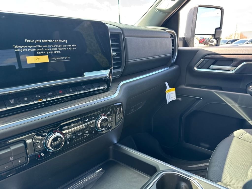 2026 GMC Sierra 3500 HD SLT DRW