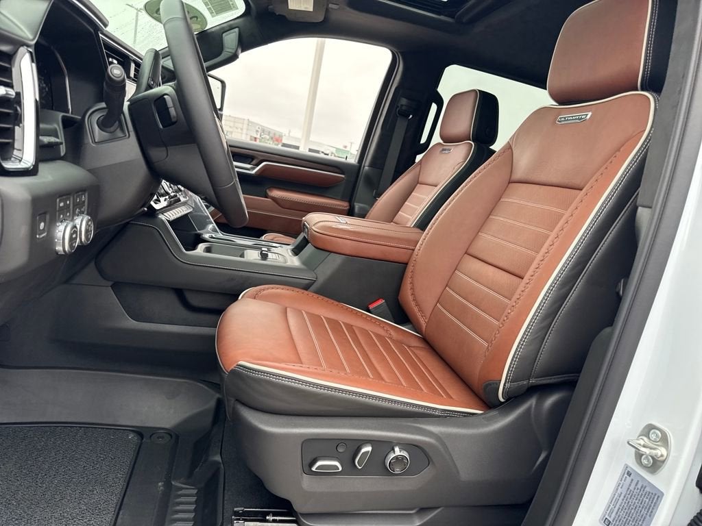 2026 GMC Sierra 3500 HD Denali Ultimate DRW