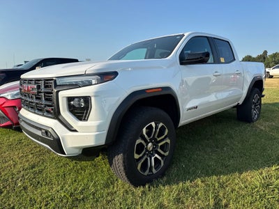 2023 GMC Canyon 4WD AT4