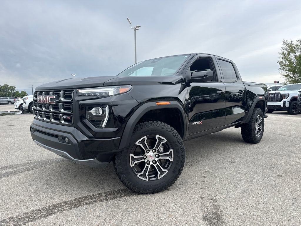 2024 GMC Canyon 4WD AT4 Crew Cab Short Box's photo
