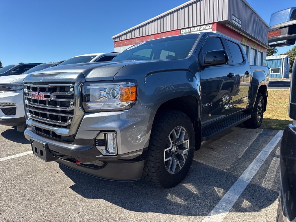 2022 GMC Canyon 4WD AT4 w/Leather