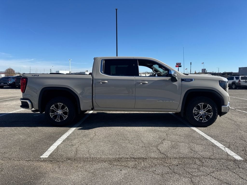 2026 GMC Sierra 1500 SLE