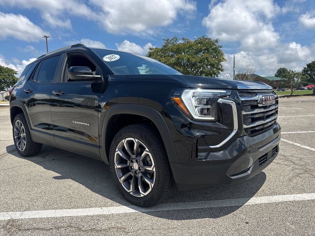 2027 GMC Terrain FWD Elevation