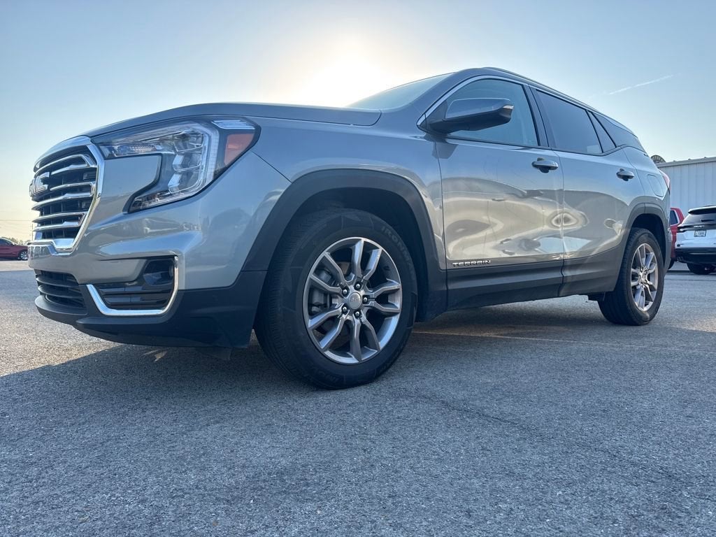 2024 GMC Terrain SLT
