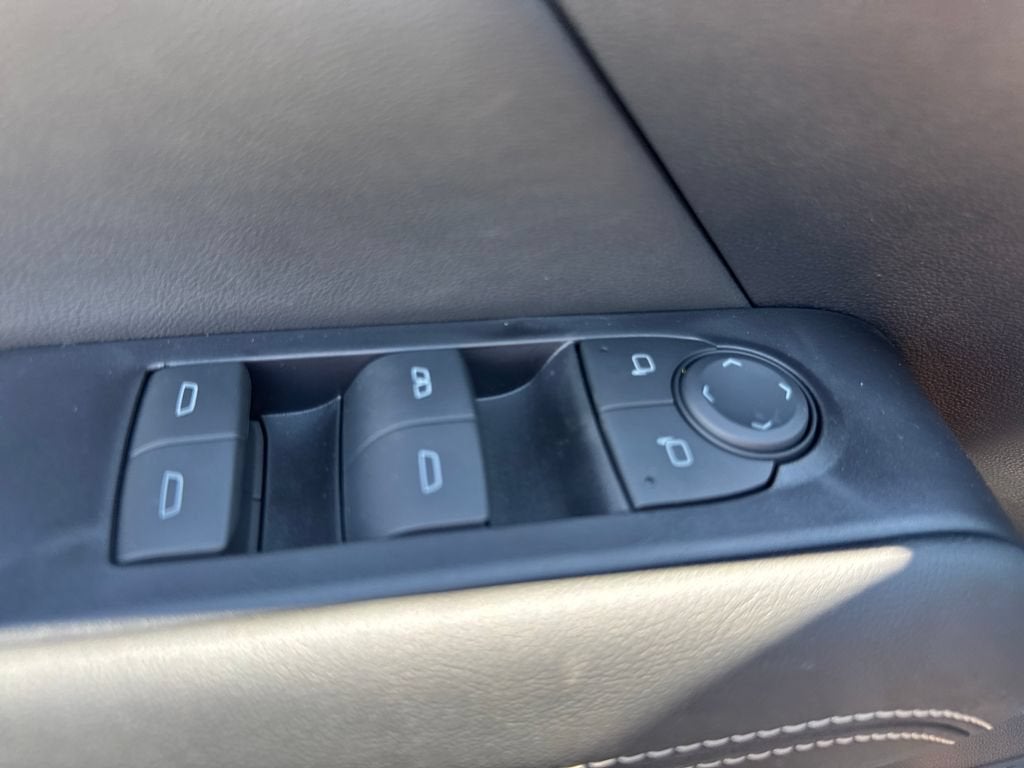 2027 GMC Terrain AWD Elevation