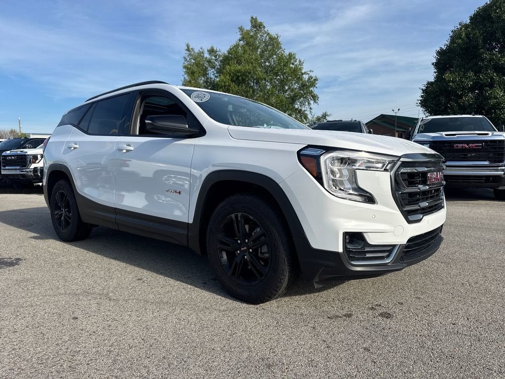 2024 GMC Terrain AT4