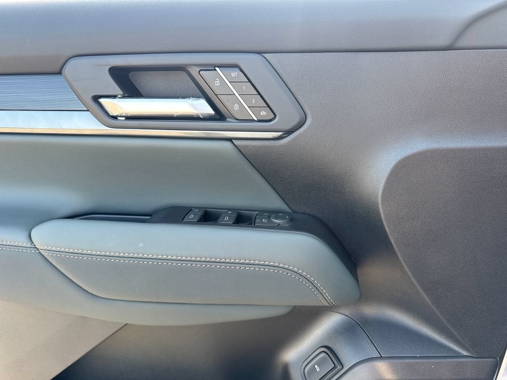 2027 GMC Terrain AWD AT4