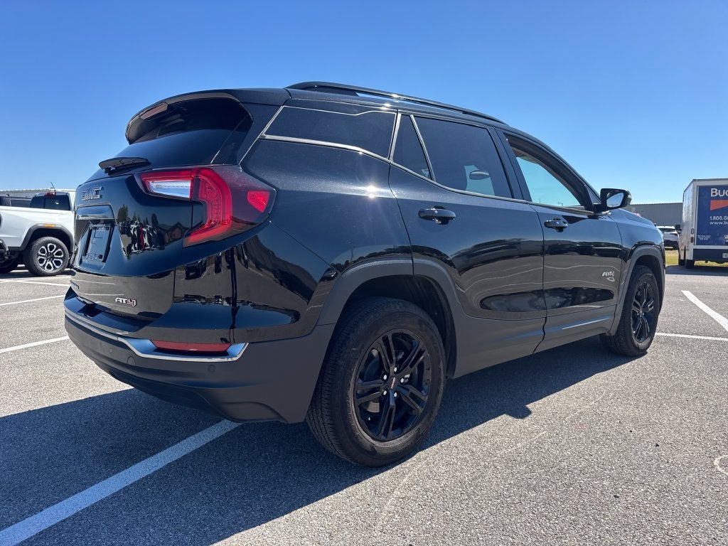 2022 GMC Terrain AT4