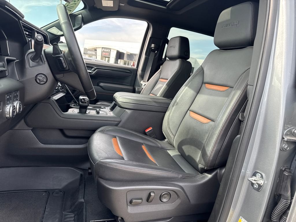 2025 GMC Sierra 1500 AT4