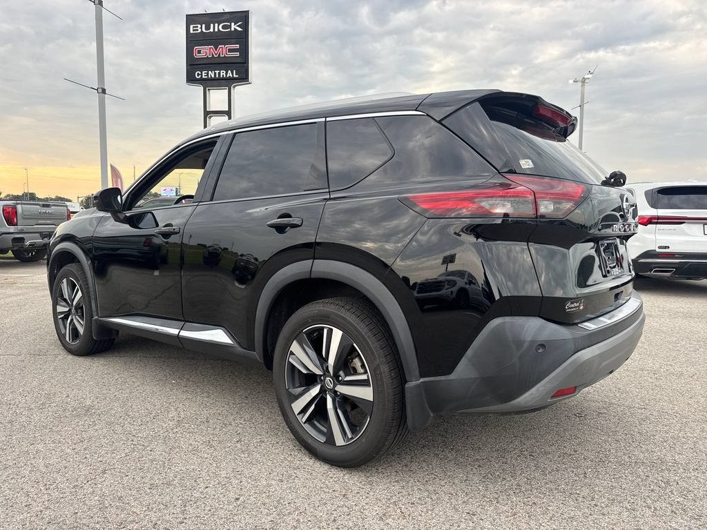 2021 Nissan Rogue SL
