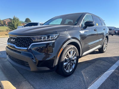 2023 Kia Sorento LX
