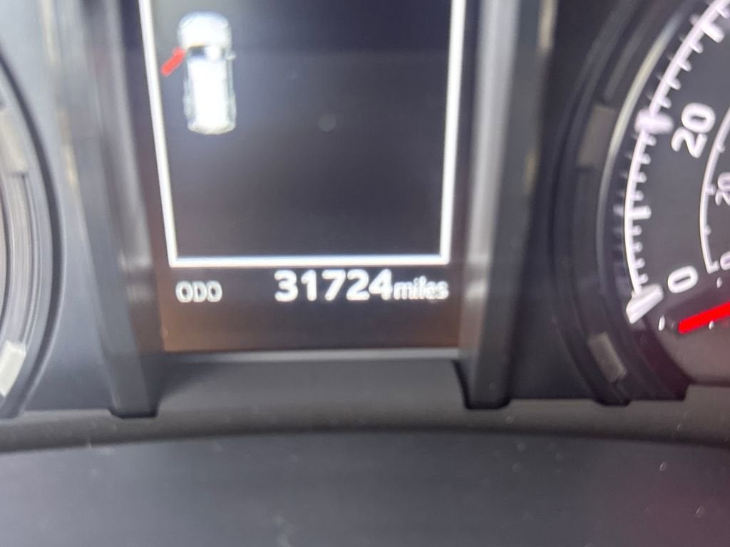 2024 TOYOTA TRU 4RUNNER Base